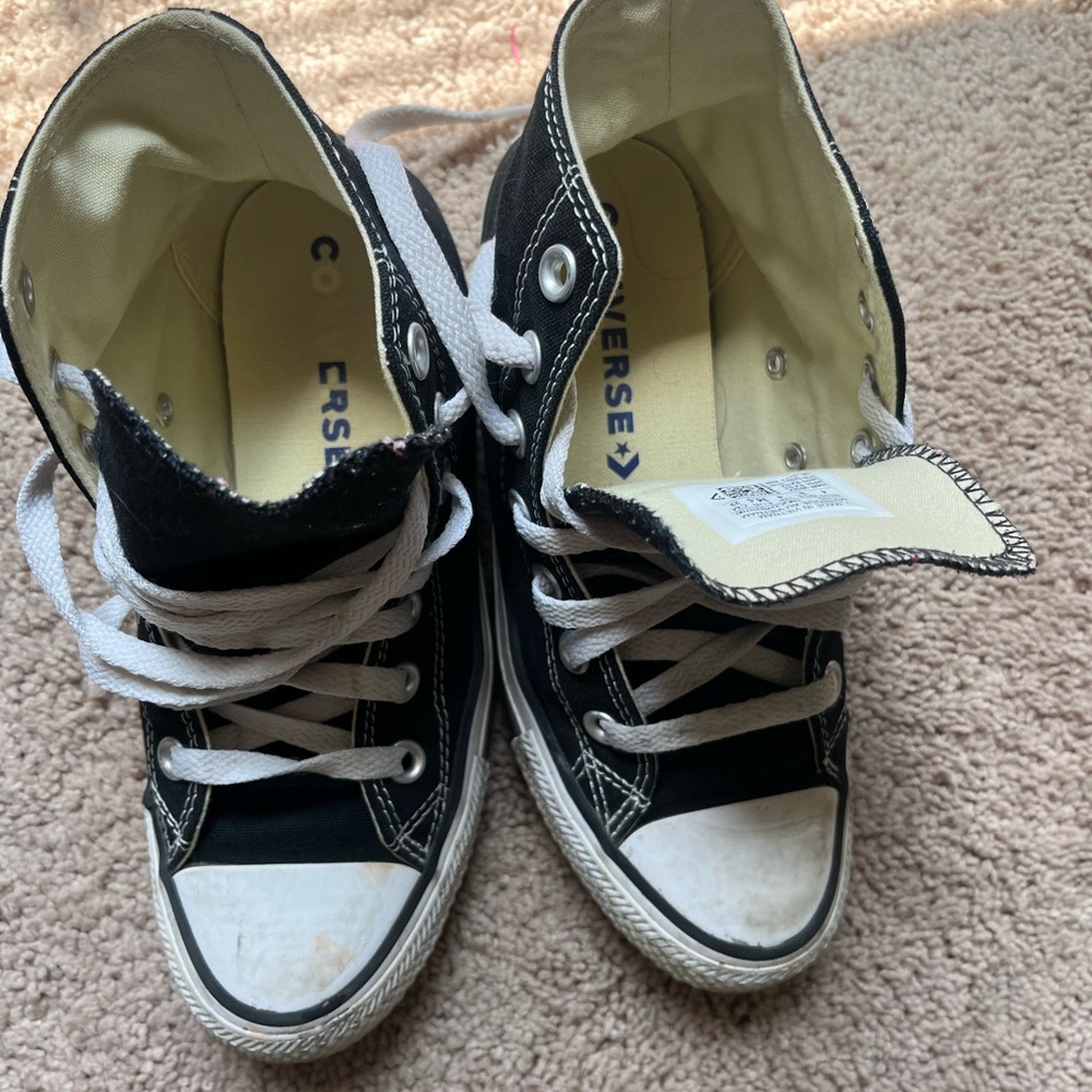 Converse - Picture 2 of 5